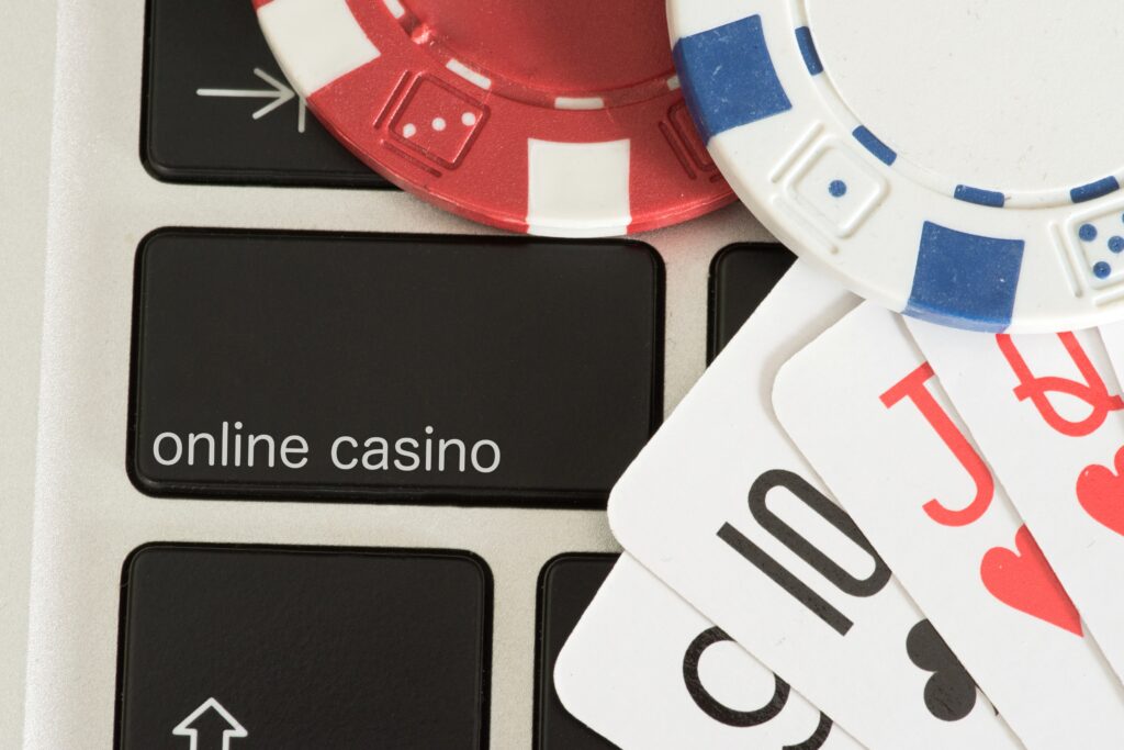 Considerations When Playing Online Casino Games